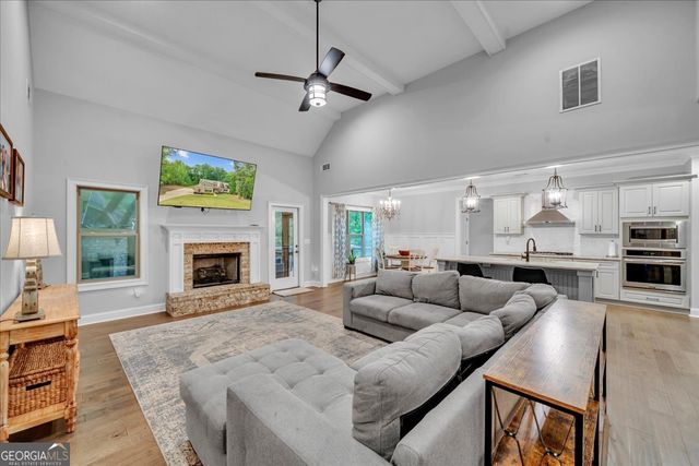 103 Heights Avenue, Forsyth, GA 31029