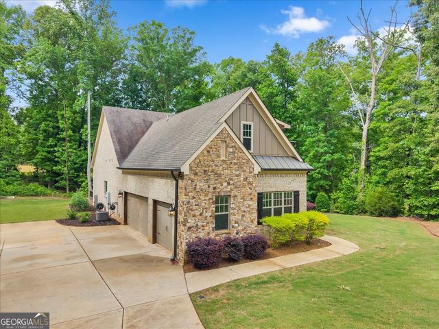 103 Heights Avenue, Forsyth, GA 31029