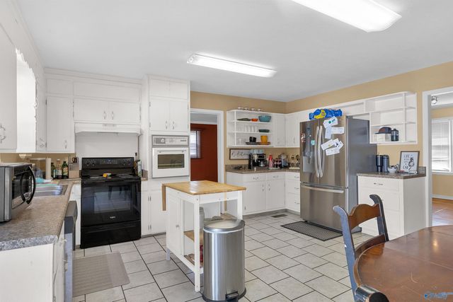 1503 Grace Avenue, Athens, AL 35611