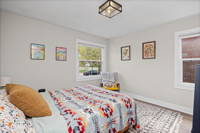 22328 Trombly Street, Saint Clair Shores, MI 48080