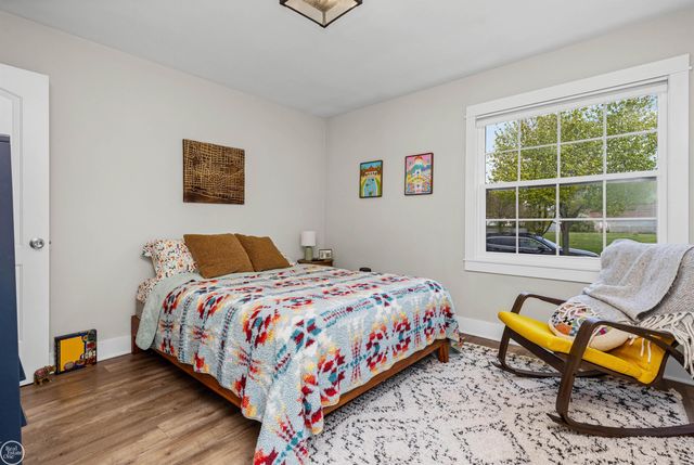 22328 Trombly Street, Saint Clair Shores, MI 48080