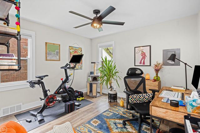 22328 Trombly Street, Saint Clair Shores, MI 48080