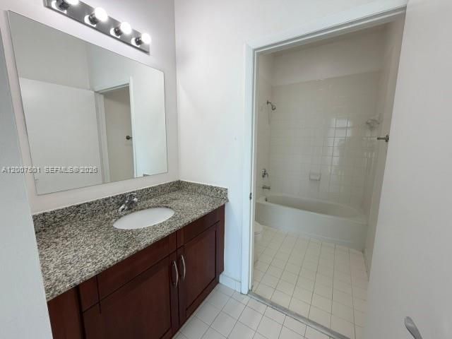 7275 SW 90th St C719, Miami, FL 33156