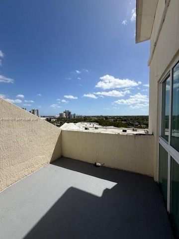 7275 SW 90th St C719, Miami, FL 33156