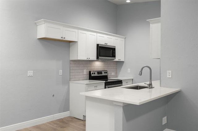 1518 SW COURTYARDS LANE 197, Cape Coral, FL 33914