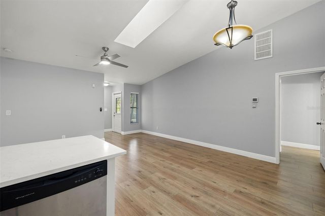 1518 SW COURTYARDS LANE 197, Cape Coral, FL 33914