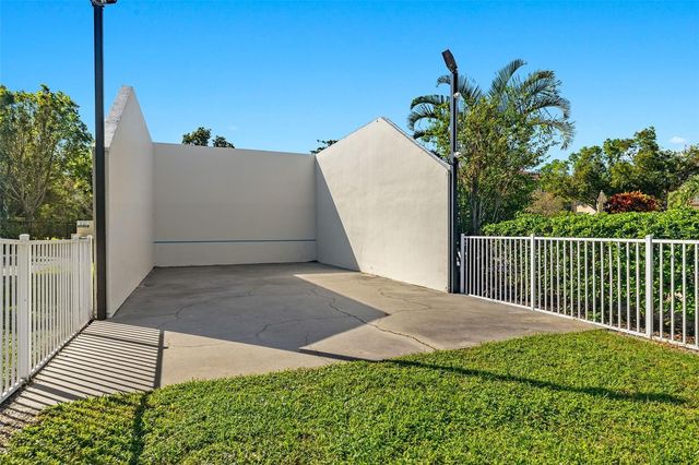 1518 SW COURTYARDS LANE 197, Cape Coral, FL 33914