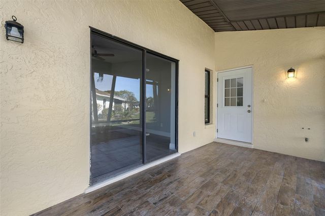 1518 SW COURTYARDS LANE 197, Cape Coral, FL 33914