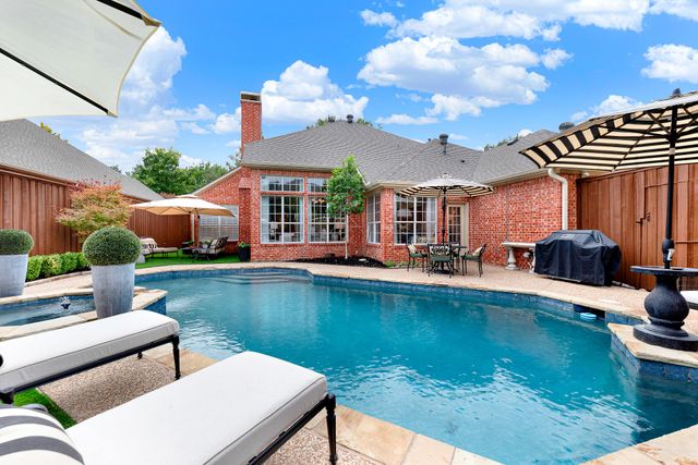 6429 GLENHOLLOW Drive, Plano, TX 75093