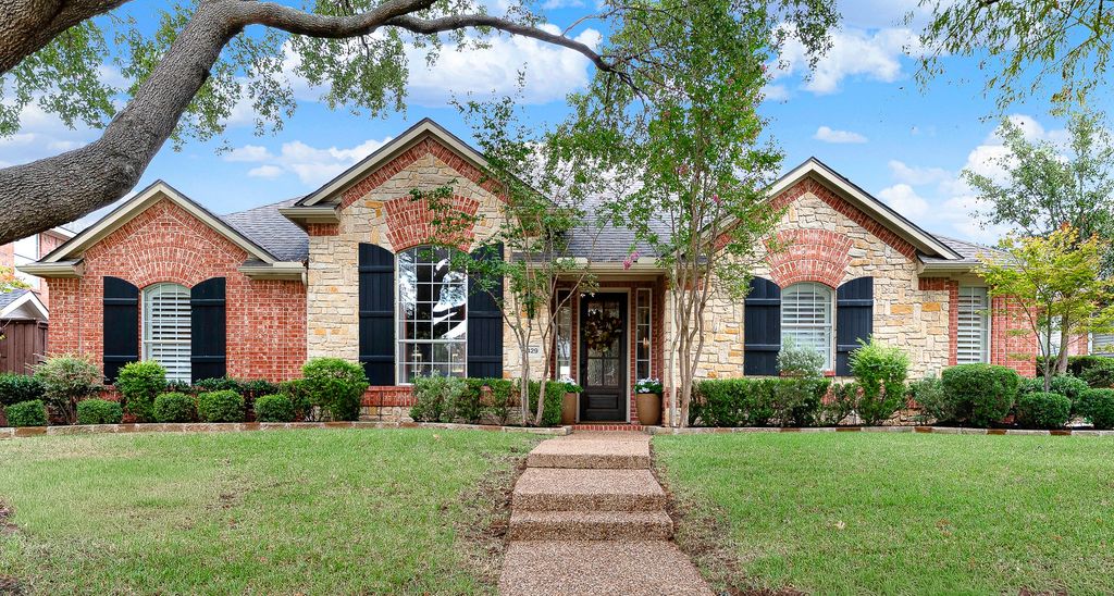 6429 GLENHOLLOW Drive, Plano, TX 75093