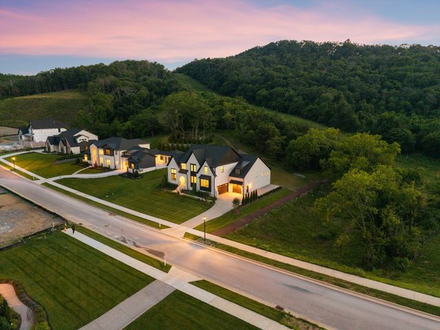 1833 Dartmouth Dr, Brentwood, TN 37027