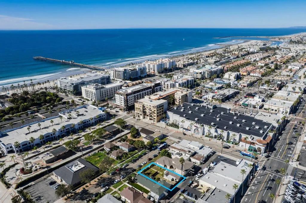 114 S Tremont Street, Oceanside, CA 92054