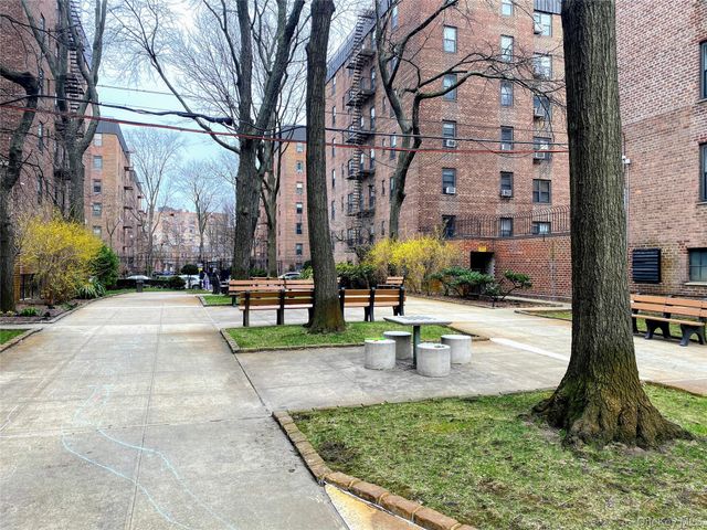 32-45 90th Street 607, East Elmhurst, NY 11369