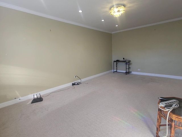 32-45 90th Street 607, East Elmhurst, NY 11369