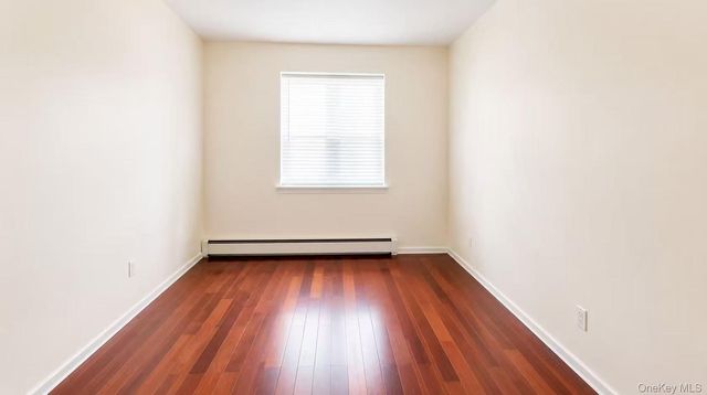 132-59 41st Road 3B, Flushing, NY 11355