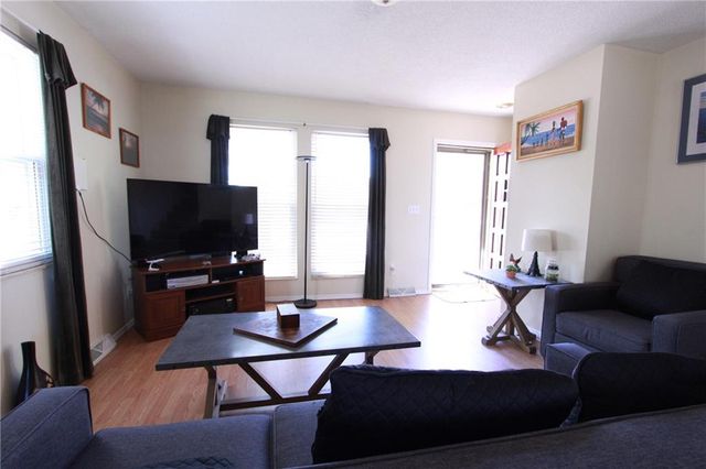 1610 E Cedar Place, Olathe, KS 66062