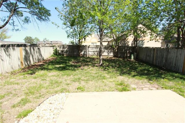 1610 E Cedar Place, Olathe, KS 66062
