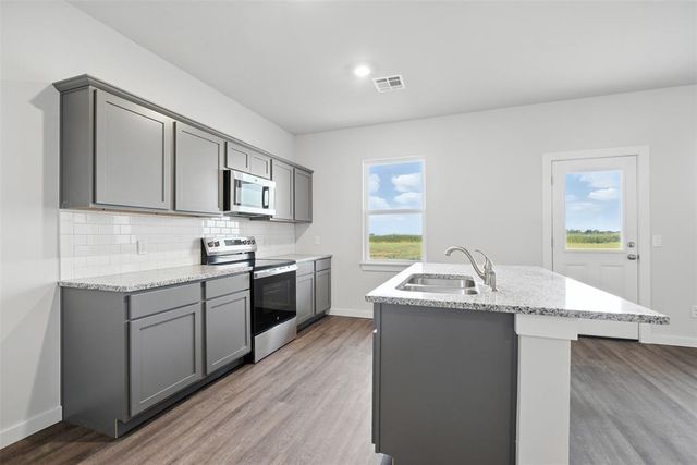 1010 Prairie Drive, Tuttle, OK 73089