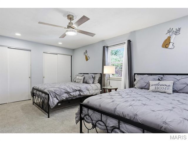 45 Nottingham Lane, Belleville, IL 62223