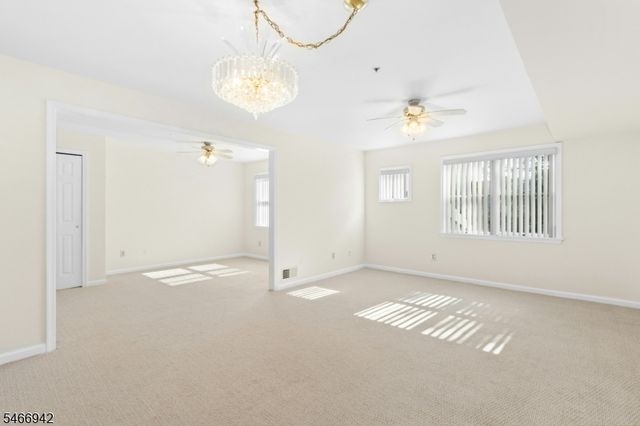79 Park Edge 2J, Berkeley Heights Twp., NJ 07922