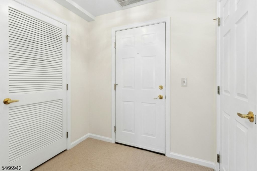 79 Park Edge 2J, Berkeley Heights Twp., NJ 07922 — photo 4