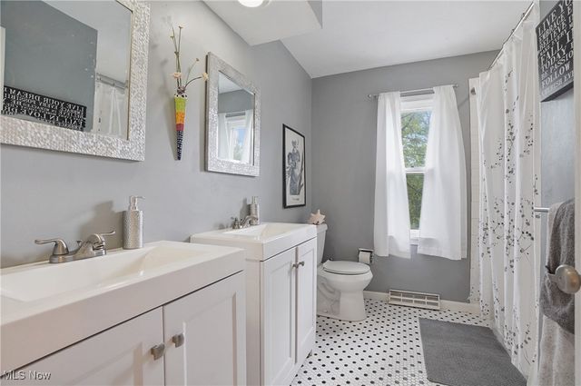 176 N Hayden, Hudson, OH 44236