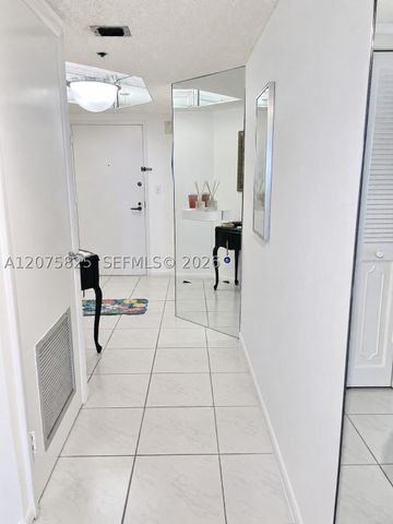 7300 Radice Ct 503, Lauderhill, FL 33319