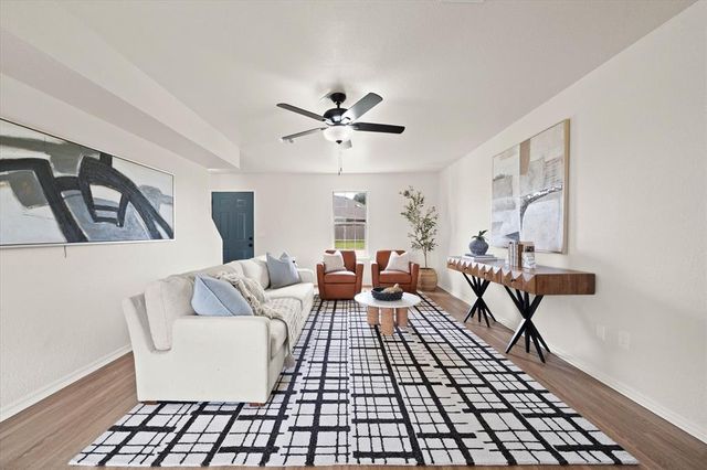 605 NE 18th Street, Moore, OK 73160