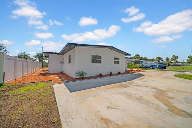 6855 GULF WINDS DRIVE, St Pete Beach, FL 33706