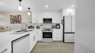 605 Oaks Drive 502, Pompano Beach, FL 33069