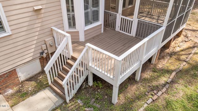 901 Birkdale Drive, Clayton, NC 27527