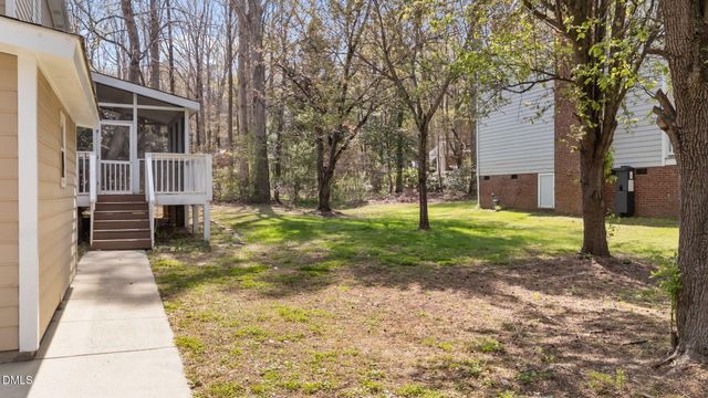 901 Birkdale Drive, Clayton, NC 27527
