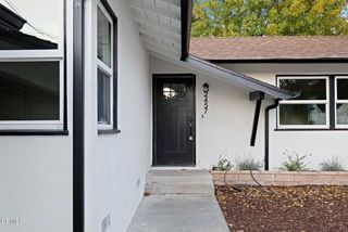 2457 Chiquita Lane, Thousand Oaks, CA 91362