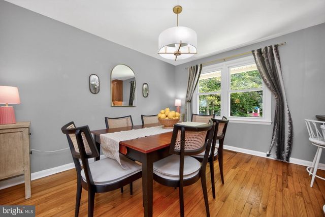 2040 FLORAL DR, Wilmington, DE 19810