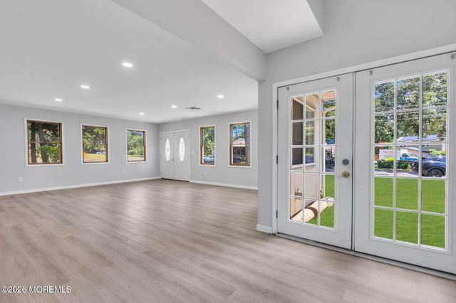 58 Chadwick Avenue, Toms River, NJ 08753