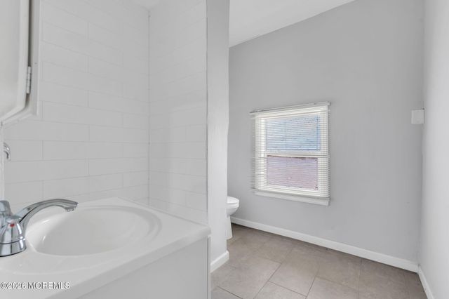 58 Chadwick Avenue, Toms River, NJ 08753