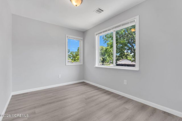 58 Chadwick Avenue, Toms River, NJ 08753