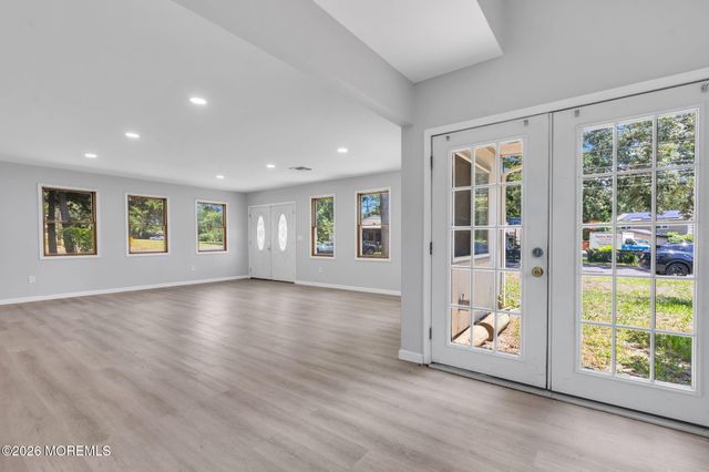 58 Chadwick Avenue, Toms River, NJ 08753