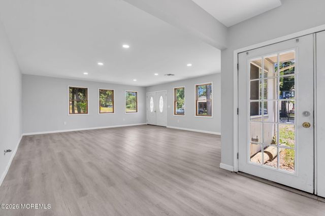 58 Chadwick Avenue, Toms River, NJ 08753