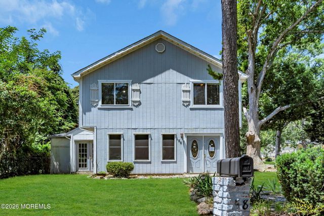 58 Chadwick Avenue, Toms River, NJ 08753