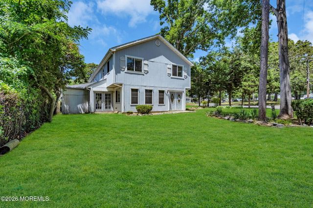 58 Chadwick Avenue, Toms River, NJ 08753