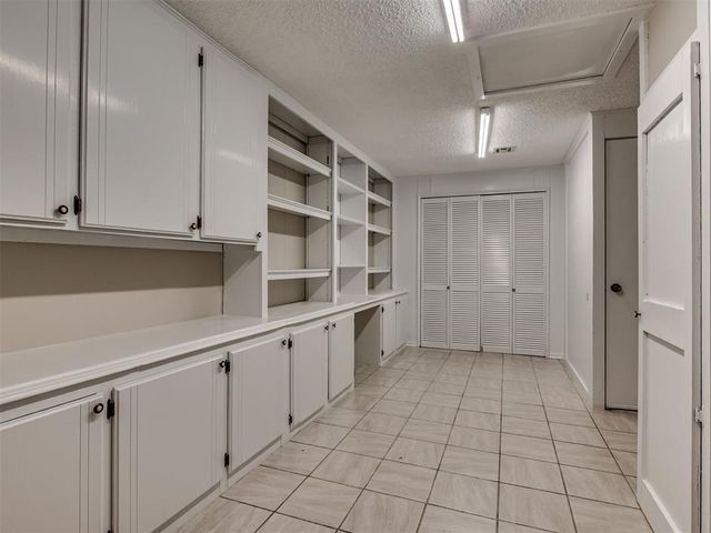 209 S Irving Drive, Moore, OK 73160