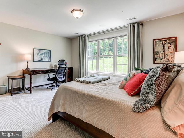 12 WETHERBEE CT, Phoenix, MD 21131