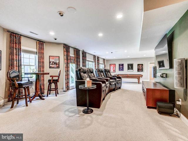 12 WETHERBEE CT, Phoenix, MD 21131
