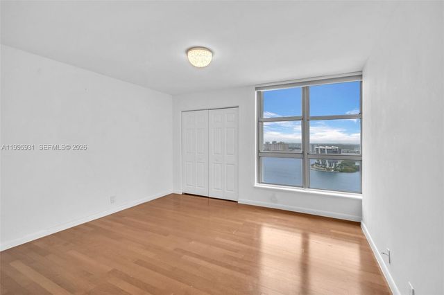 3500 Mystic Pointe Dr 3001, Aventura, FL 33180