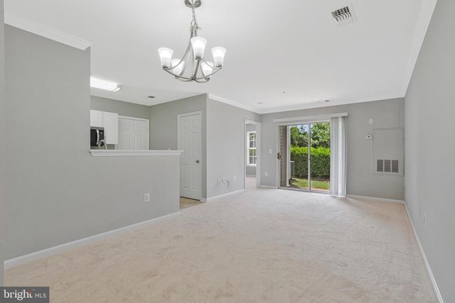 12805 FAIR BRIAR LN, Fairfax, VA 22033