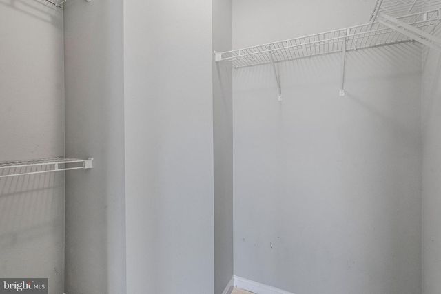 12805 FAIR BRIAR LN, Fairfax, VA 22033