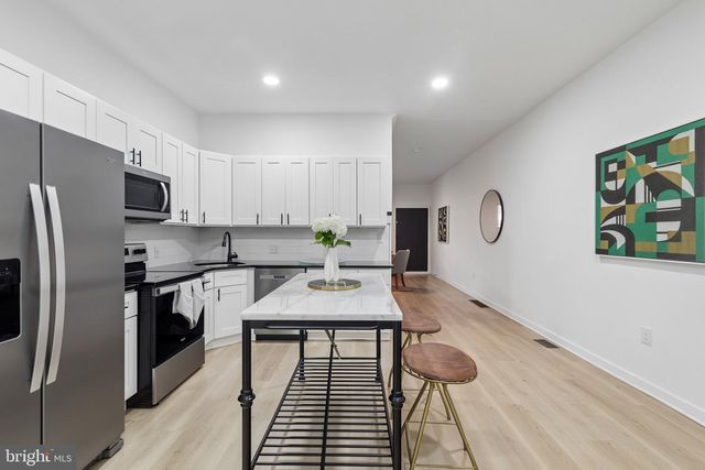 647 S 55TH ST, Philadelphia, PA 19143