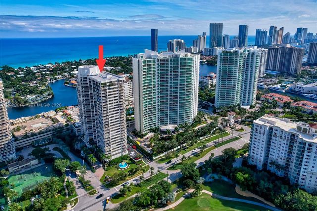 20185 E Country Club Drive 204, Aventura, FL 33180