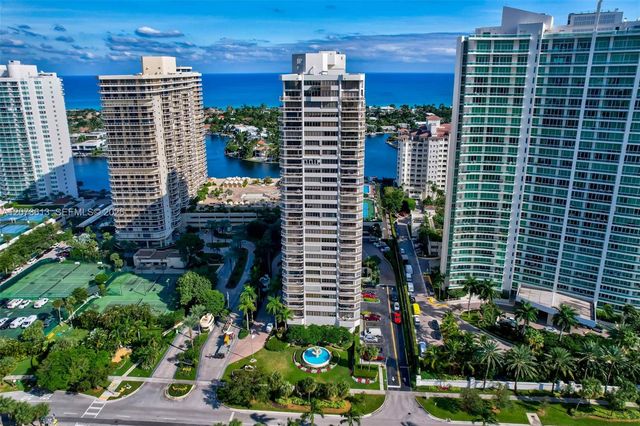 20185 E Country Club Drive 204, Aventura, FL 33180